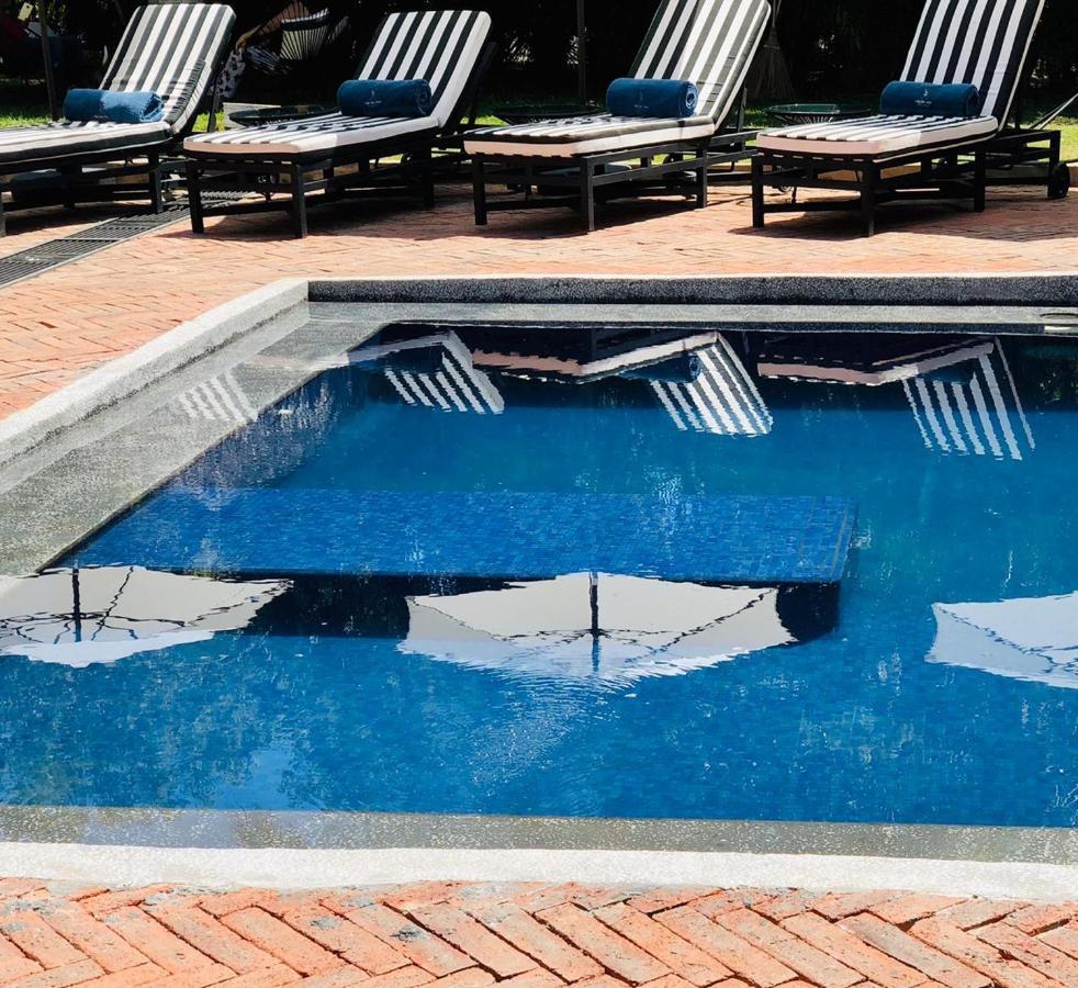 Villa San Juan Bed&Breakfast ヌエボ・バジャルタ エクステリア 写真