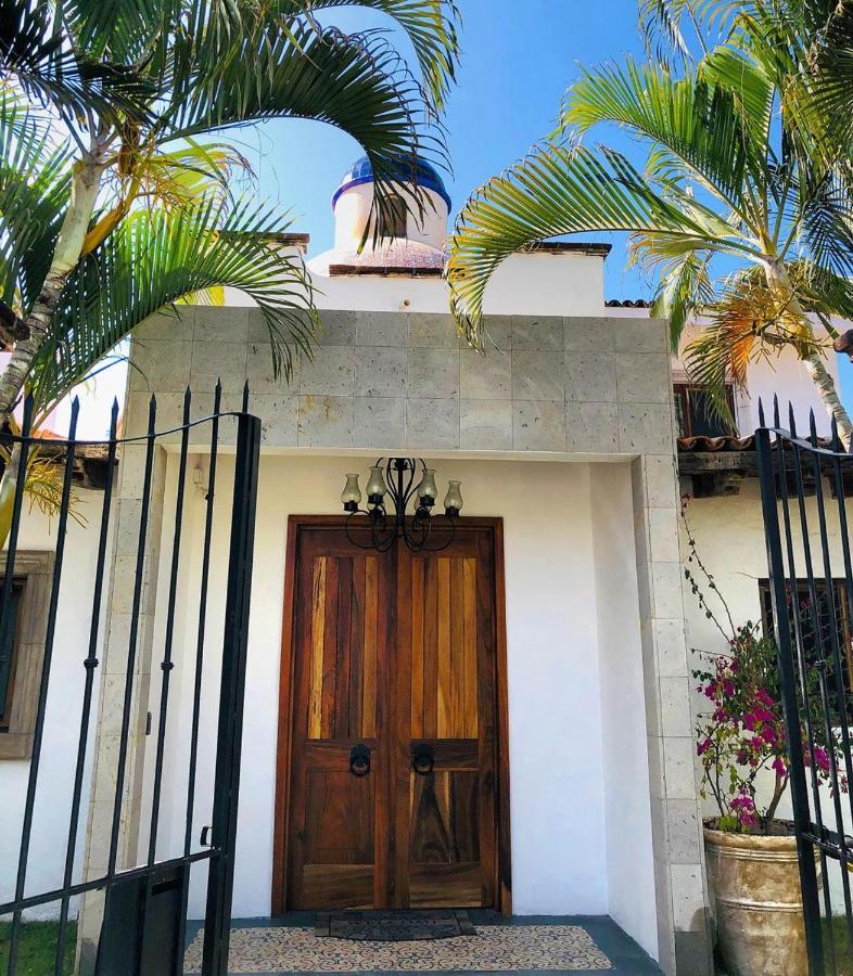 Villa San Juan Bed&Breakfast ヌエボ・バジャルタ エクステリア 写真