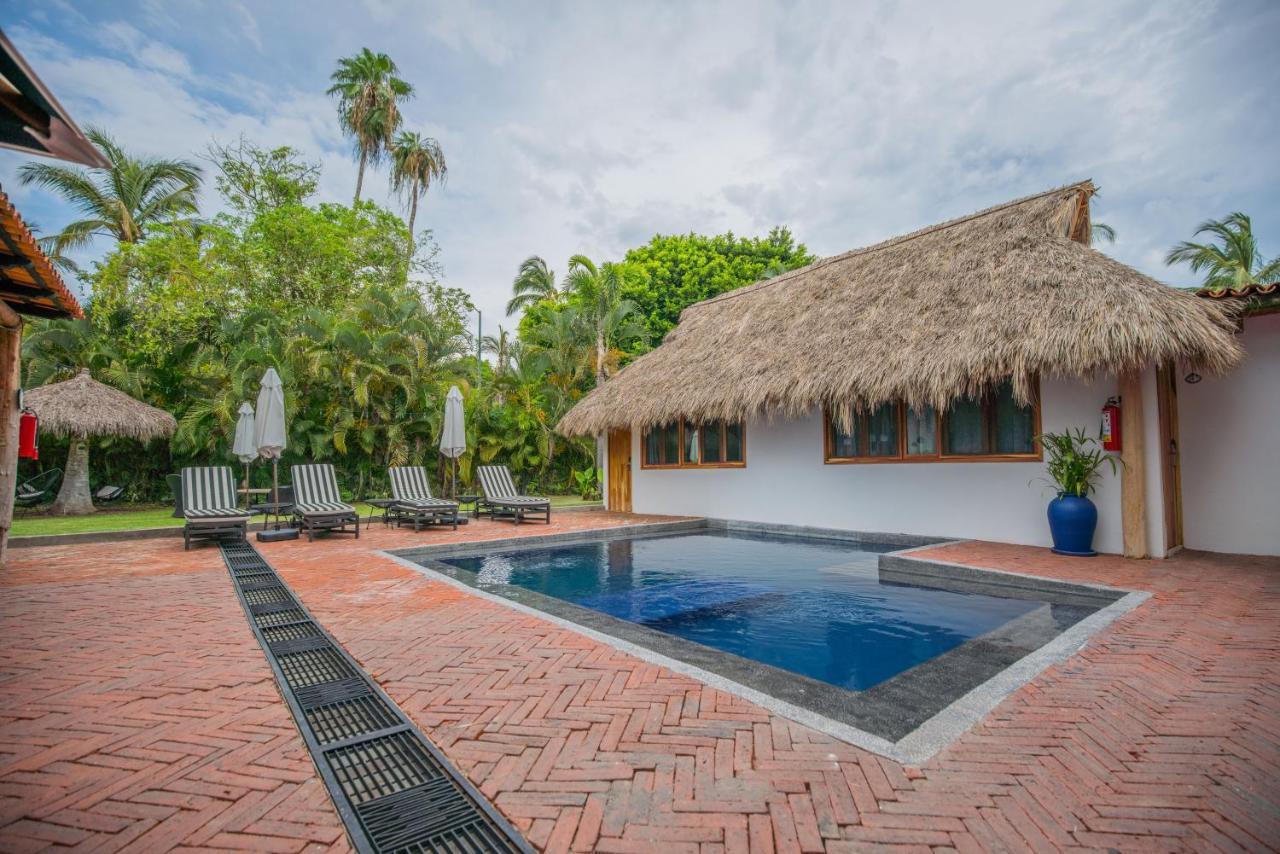Villa San Juan Bed&Breakfast ヌエボ・バジャルタ エクステリア 写真