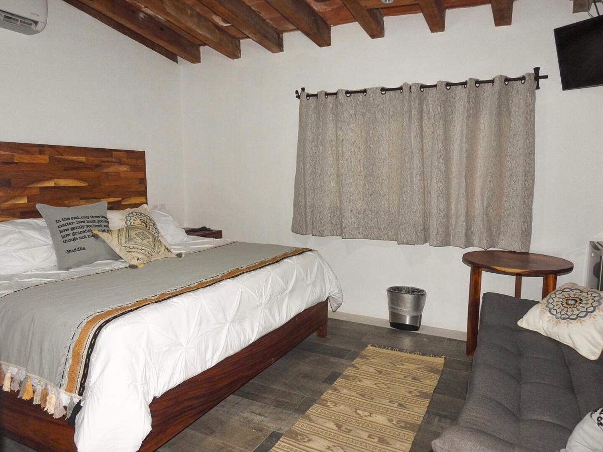 Villa San Juan Bed&Breakfast ヌエボ・バジャルタ エクステリア 写真